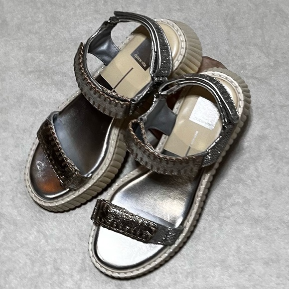 Dolce Vita Debra Silver Distressed Chunky Platform Sandal, Size 8 1/2, NWOT - Picture 5 of 14